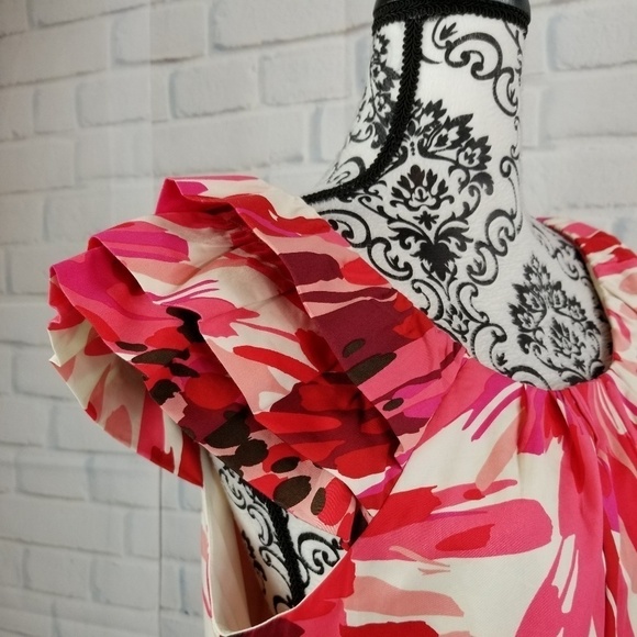 Rabbit women's size 10 dress lined short sleeve - Picture 3 of 7